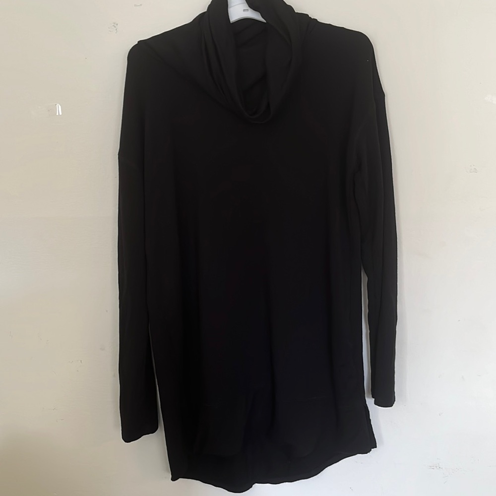 Liz Claiborne scarf neck long sleeve shirt size small